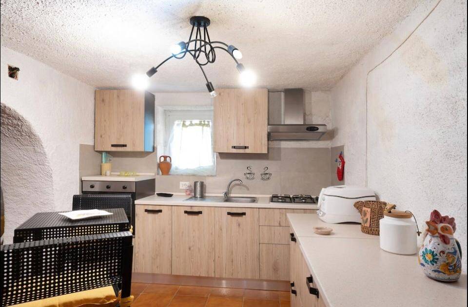 casa indipendente in vendita a Beverino