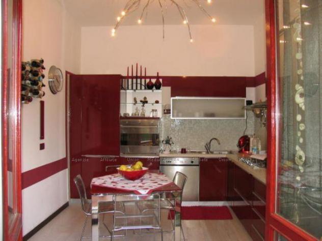 casa indipendente in vendita a Beverino