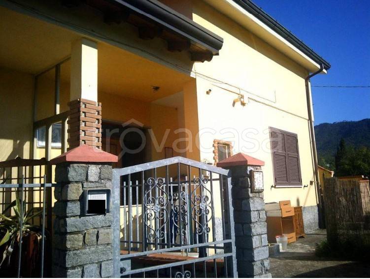 appartamento in vendita a Beverino