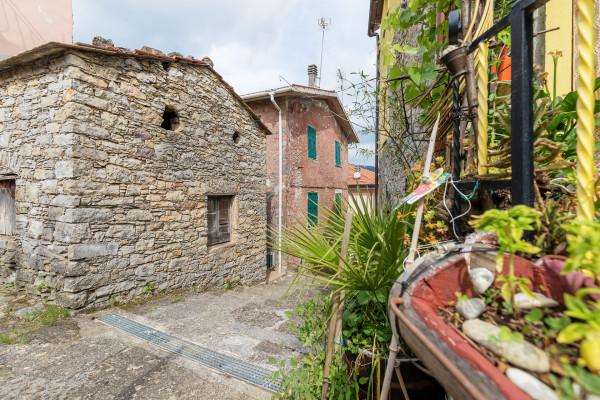 appartamento in vendita a Beverino