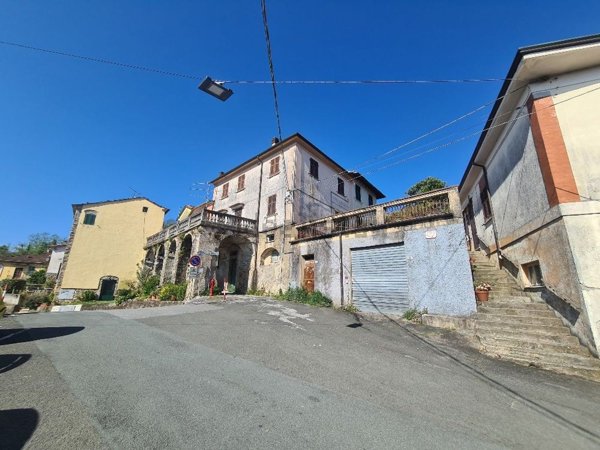 appartamento in vendita a Beverino