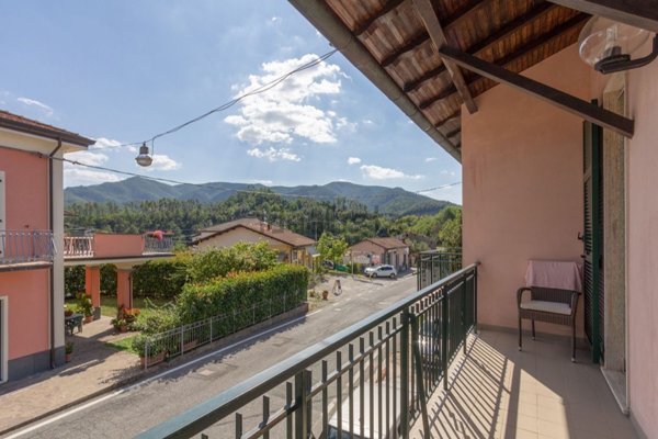 appartamento in vendita a Beverino