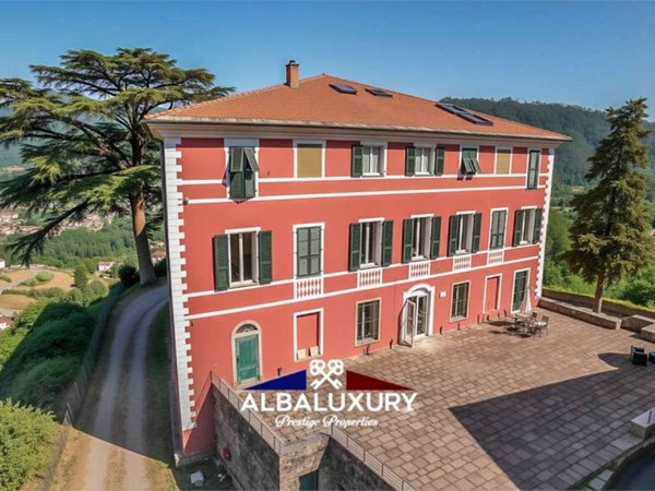 casa indipendente in vendita a Beverino