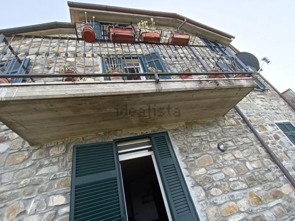 appartamento in vendita a Beverino