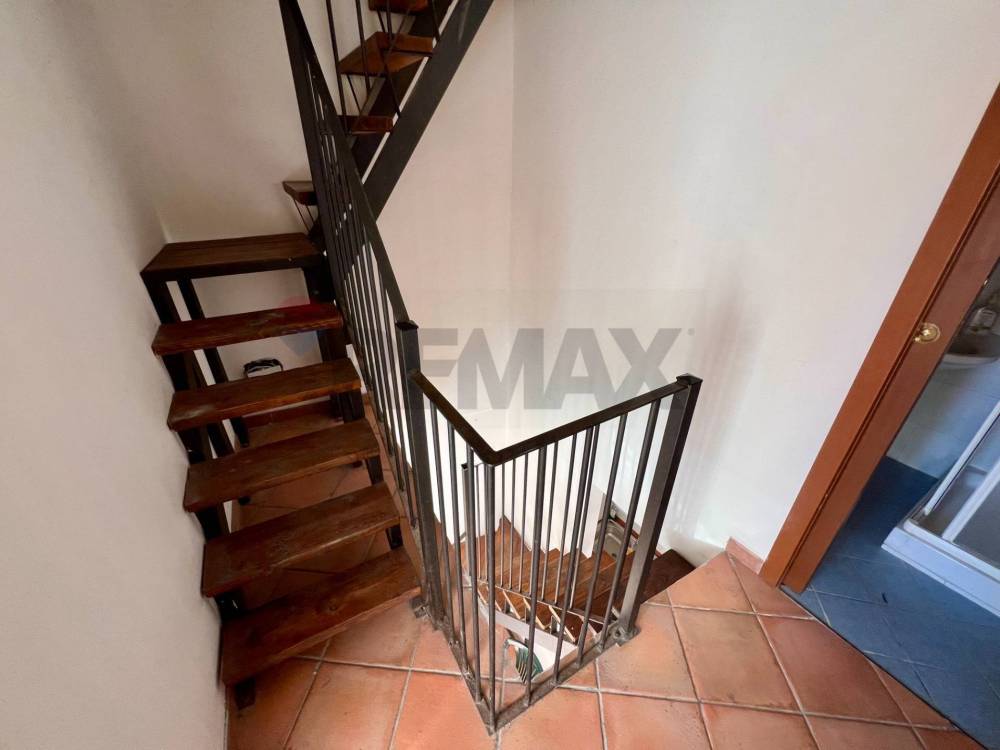 casa indipendente in vendita a Beverino