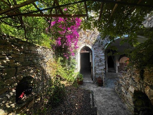 appartamento in vendita a Beverino