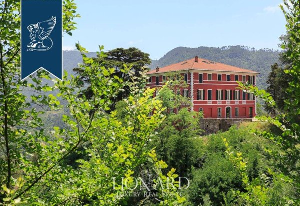 casa indipendente in vendita a Beverino