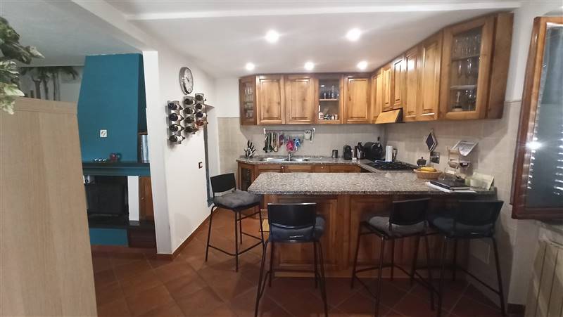 casa indipendente in vendita a Bolano in zona Montebello