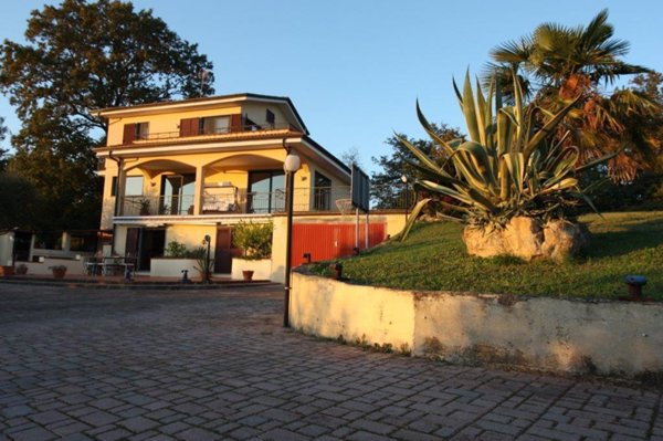 casa indipendente in vendita a Bolano