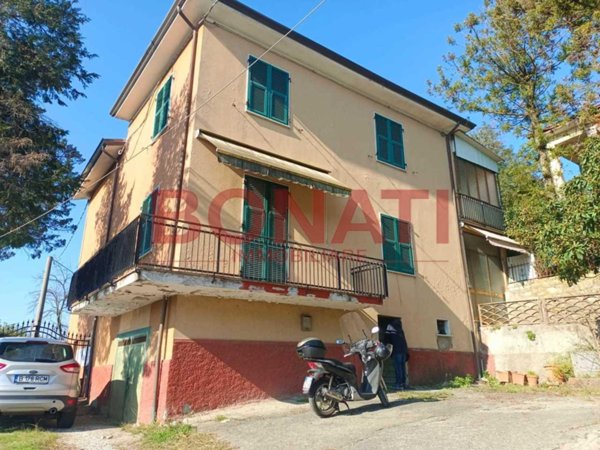 casa indipendente in vendita a Bolano