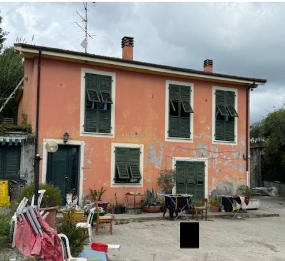 casa indipendente in vendita a Bolano