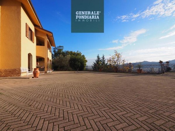 casa indipendente in vendita a Bolano