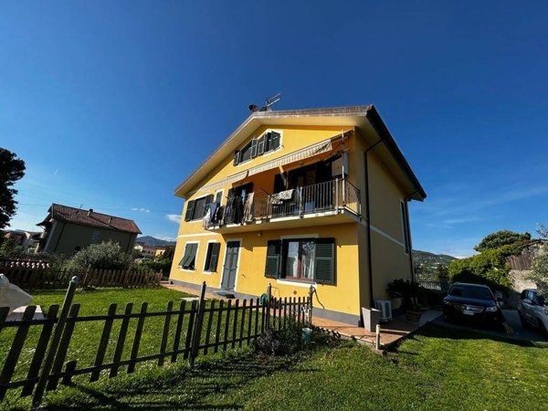 casa indipendente in vendita a Bolano