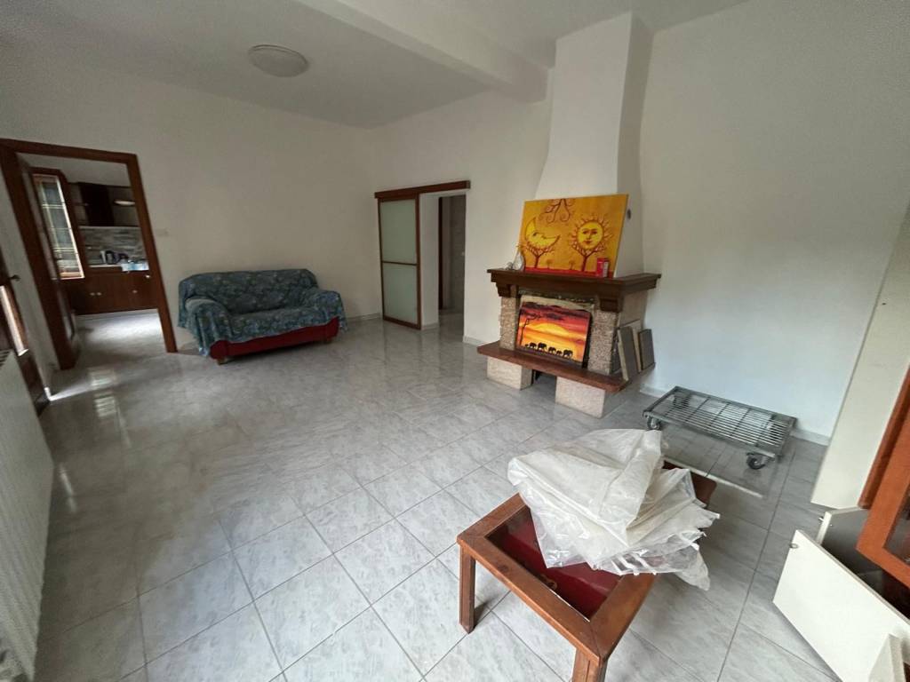 casa indipendente in vendita a Bolano