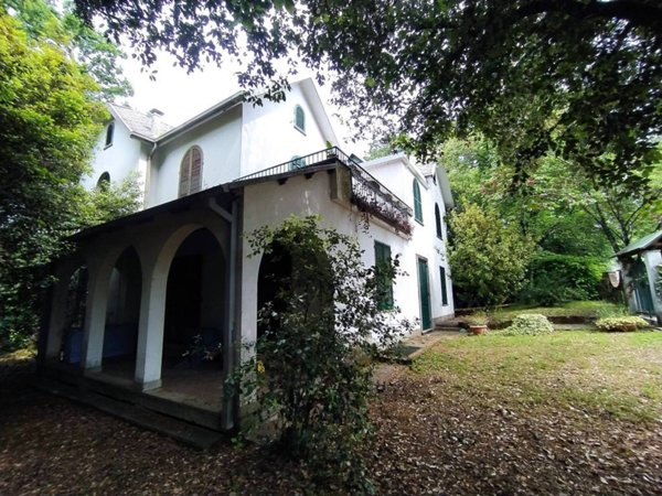 casa indipendente in vendita a Bolano