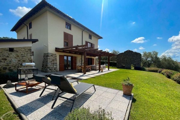 casa indipendente in vendita a Bolano