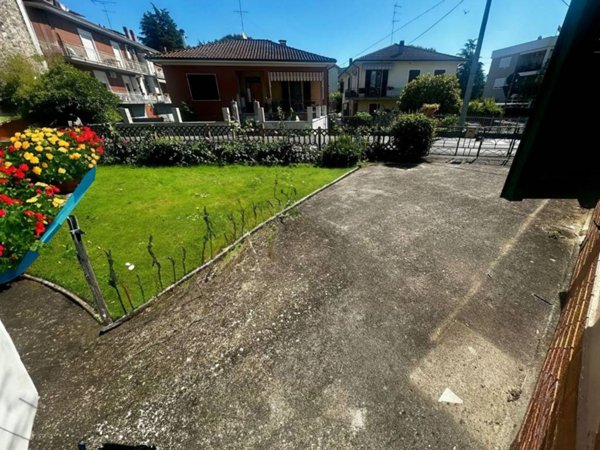 casa indipendente in vendita a Bolano