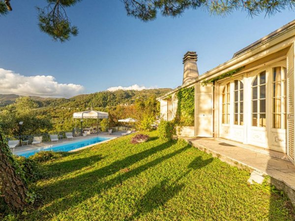 casa indipendente in vendita a Bolano