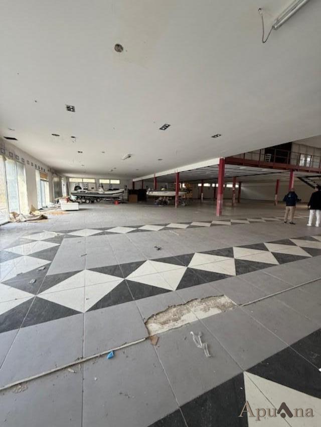 capannone in vendita a Bolano