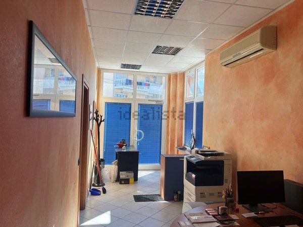 ufficio in vendita a Bolano