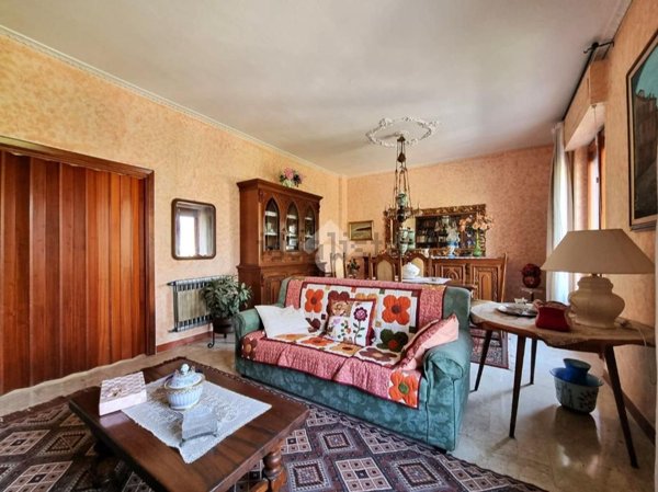 casa indipendente in vendita a Bolano