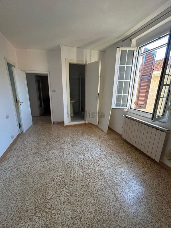 appartamento in vendita a Bolano in zona Montebello