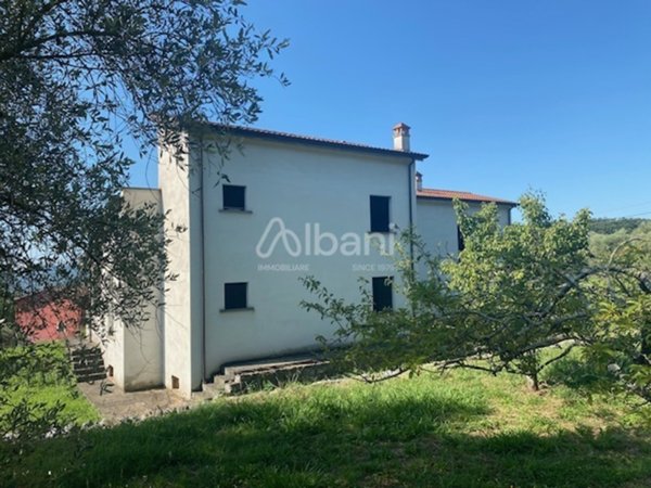 casa indipendente in vendita a Bolano