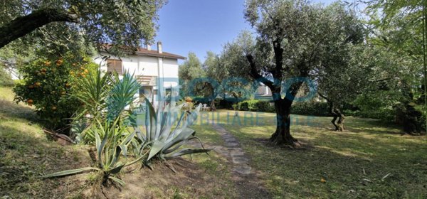 casa indipendente in vendita a Bolano