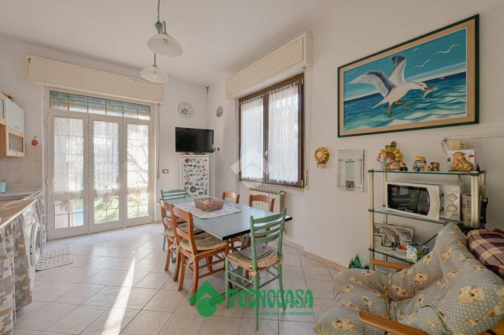 casa indipendente in vendita a Bolano