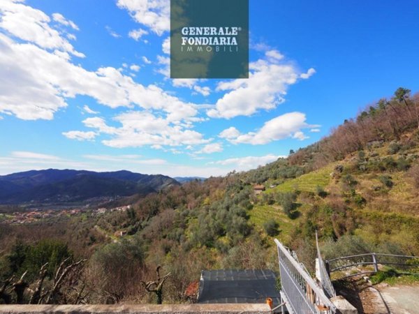 appartamento in vendita a Bolano in zona Montebello