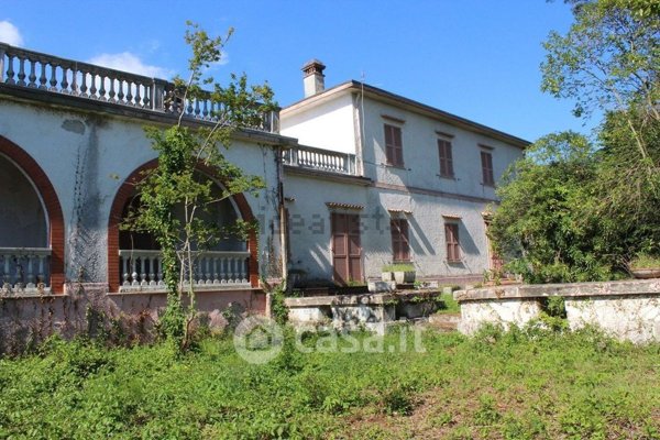 casa indipendente in vendita a Bolano