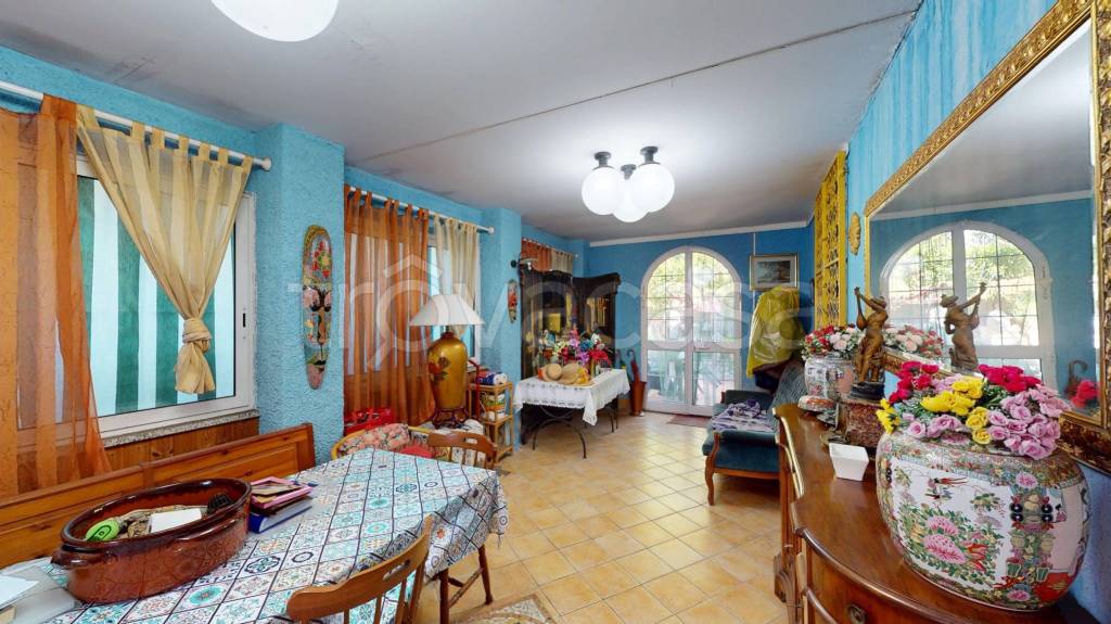 casa indipendente in vendita a Bolano