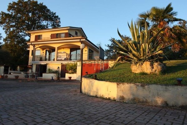 casa indipendente in vendita a Bolano
