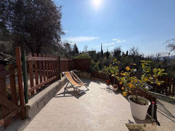 casa indipendente in vendita a Bolano