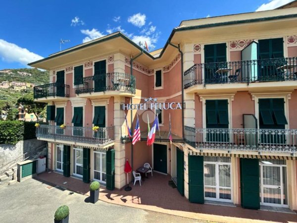 intera palazzina in vendita a Bonassola