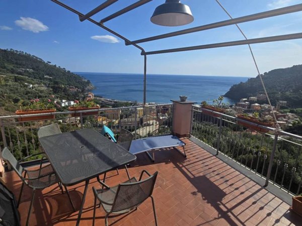 appartamento in vendita a Bonassola in zona Serra