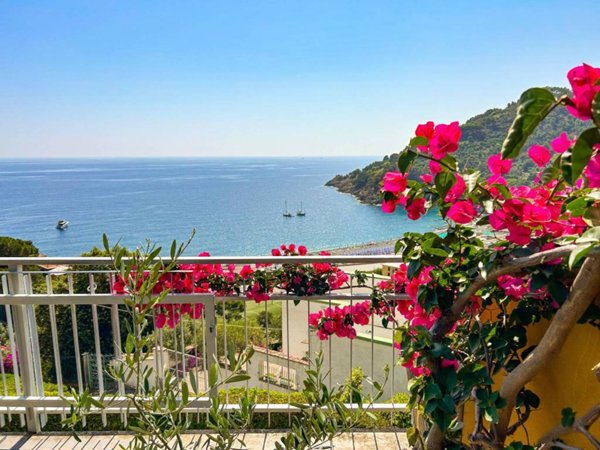 appartamento in vendita a Bonassola