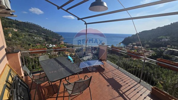 appartamento in vendita a Bonassola in zona Serra