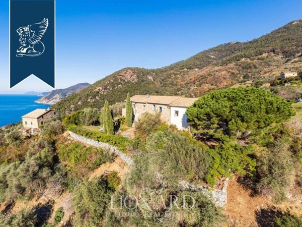 casa indipendente in vendita a Bonassola