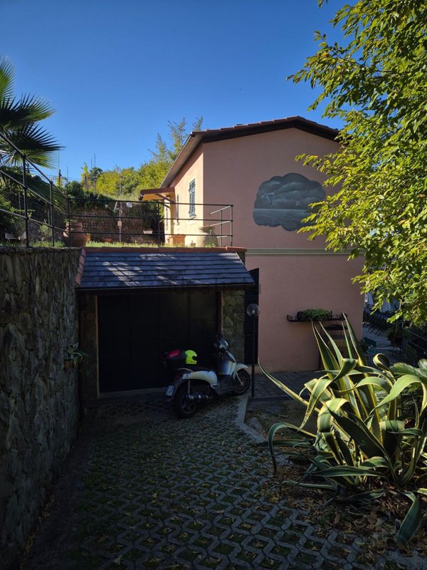casa indipendente in vendita a Bonassola in zona Serra