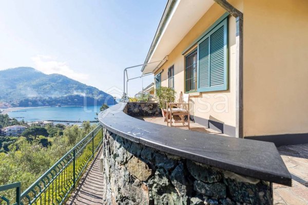 casa indipendente in vendita a Bonassola in zona Scernio