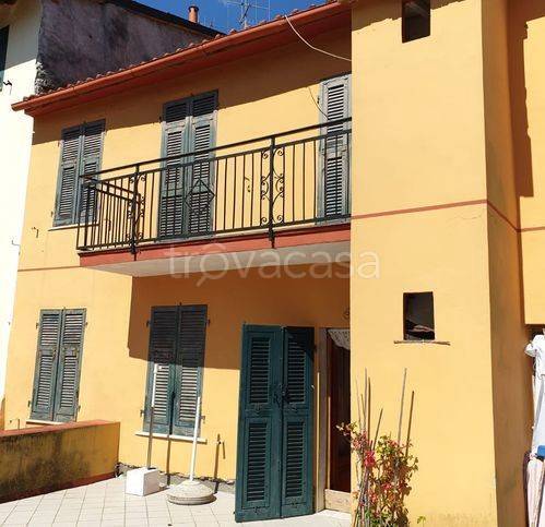 appartamento in vendita a Borghetto di Vara