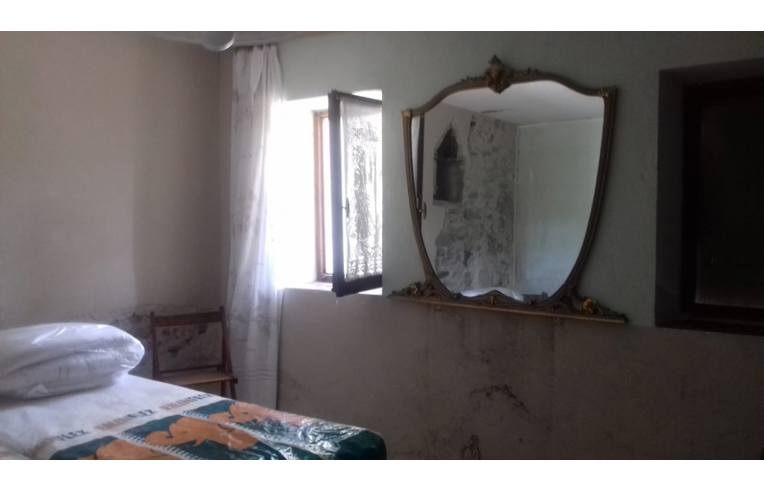 appartamento in vendita a Borghetto di Vara in zona Cassana
