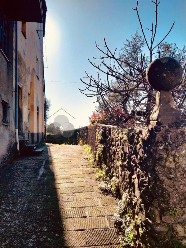 casa indipendente in vendita a Borghetto di Vara in zona L'Ago