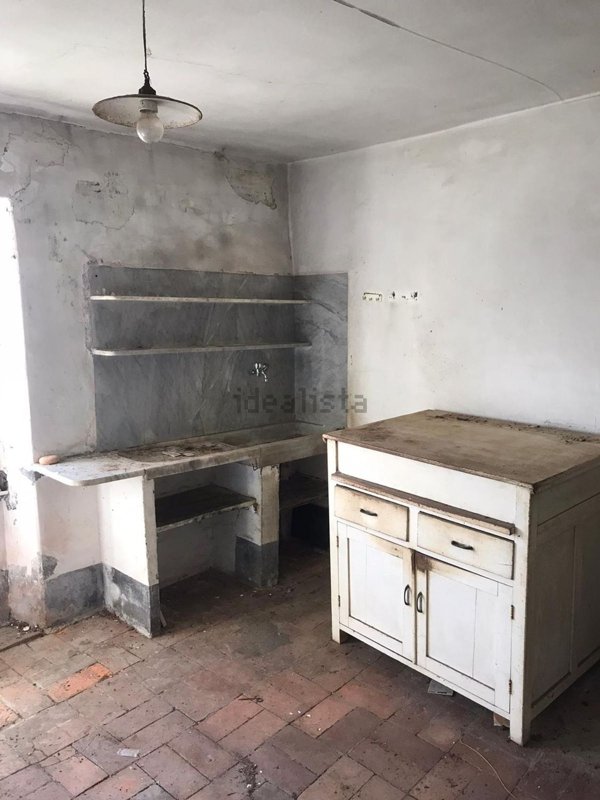 casa indipendente in vendita a Borghetto di Vara