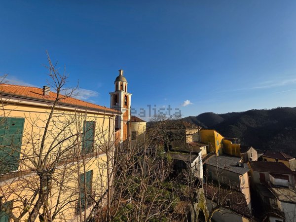 appartamento in vendita a Borghetto di Vara in zona L'Ago