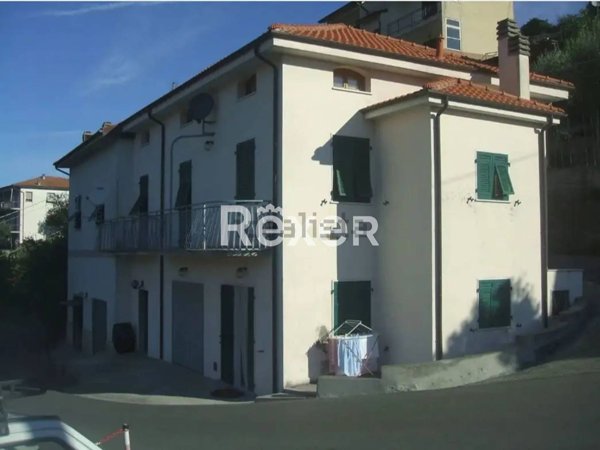 casa semindipendente in vendita a Borghetto di Vara in zona L'Ago