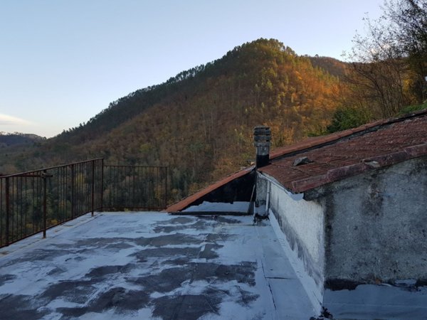 appartamento in vendita a Borghetto di Vara in zona Ripalta