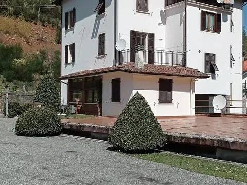 appartamento in vendita a Borghetto di Vara