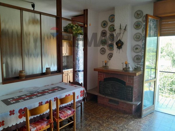 appartamento in vendita a Borghetto di Vara in zona Ripalta